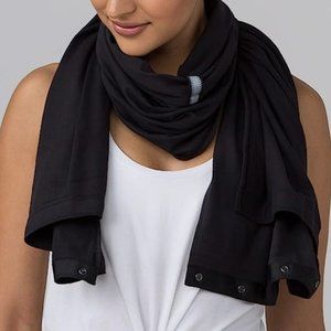 NWT Lululemon Vinyasa Scarf Rulu Black